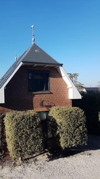 Le Pigeonnier / Gite De Charme 1 A 4 Pers 80 M² Cambrai Eksteriør bilde